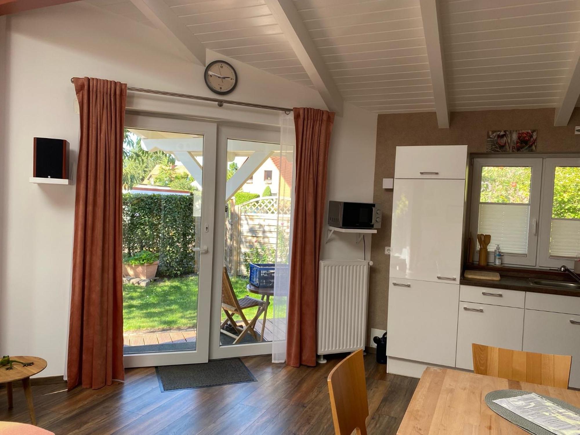 Moderne Ferienwohnung Mit Kamin U Garten Im Eg 100Qm Naehe Weser Und Golfplatz Achim Exterior foto